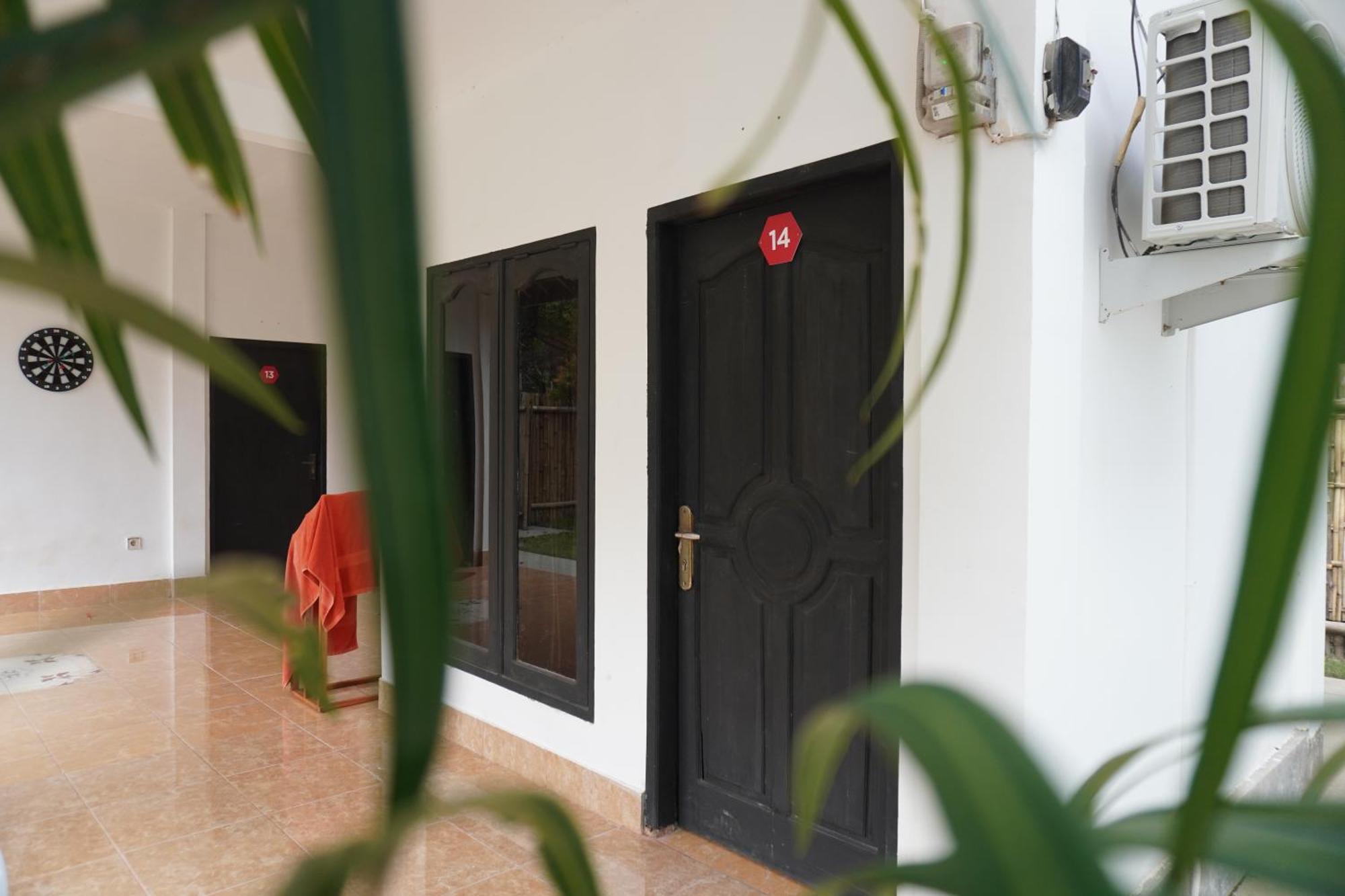Indonesia Backpacker Hostels Kuta  Extérieur photo