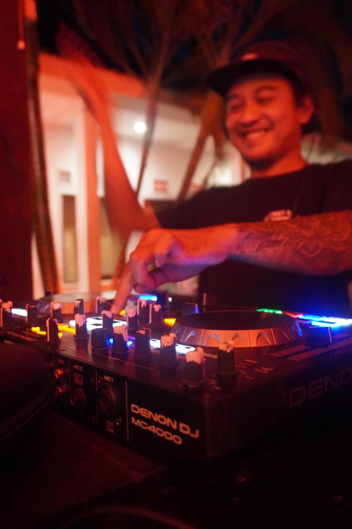 Indonesia Backpacker Hostels Kuta  Extérieur photo