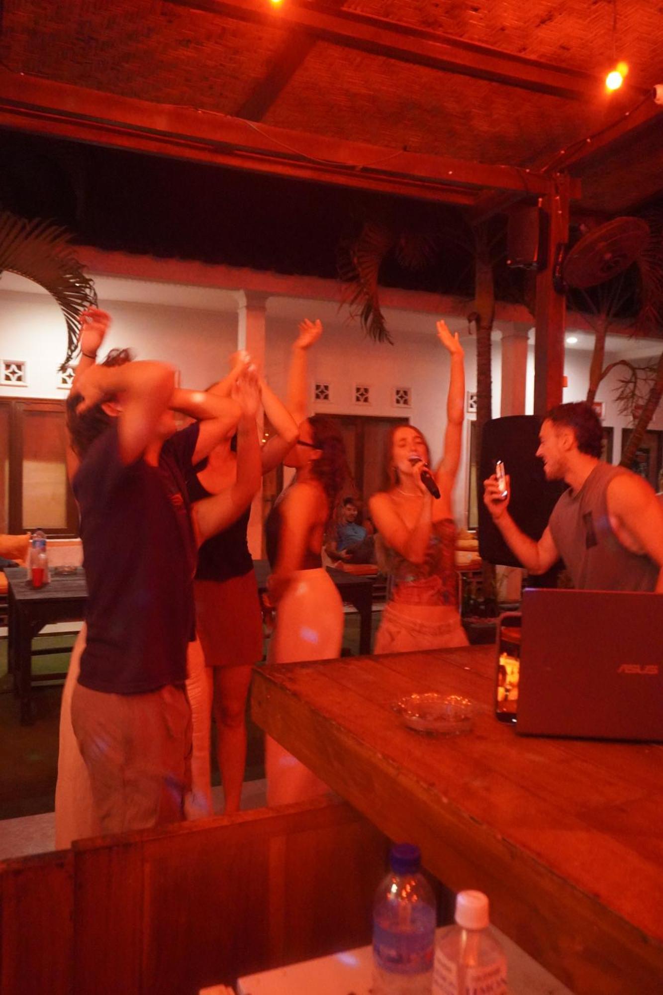 Indonesia Backpacker Hostels Kuta  Extérieur photo